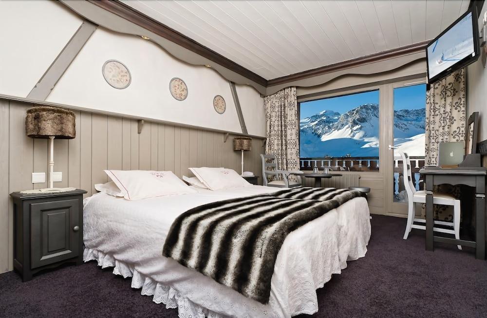 Hotel Les Campanules By Les Etincelles Тинь Экстерьер фото